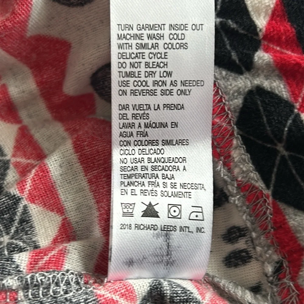 NEW Disney Fleece Mickey Mouse Pajamas - Picture 7 of 9
